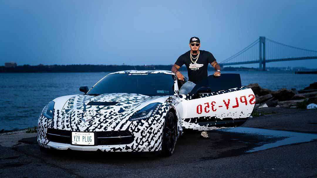 Vehicle wrap design